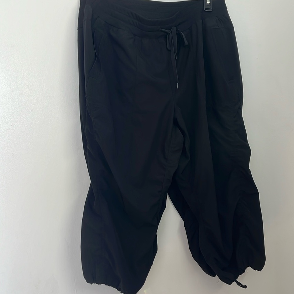 capri pants bundle 2 pairs XL